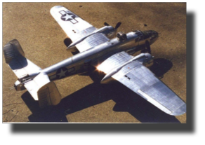 North American B-25 Mitchell. Scratch built in metal by Rojas Bazán. 1:15 scale. North American B-25 Mitchell. Scratch built in metal by Rojas Bazán. 1:15 scale.